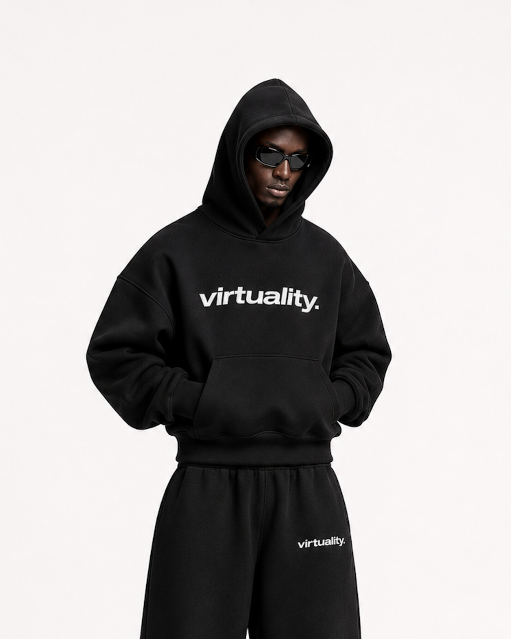 BLACK & WHITE HEAVYDUTY HOODIE