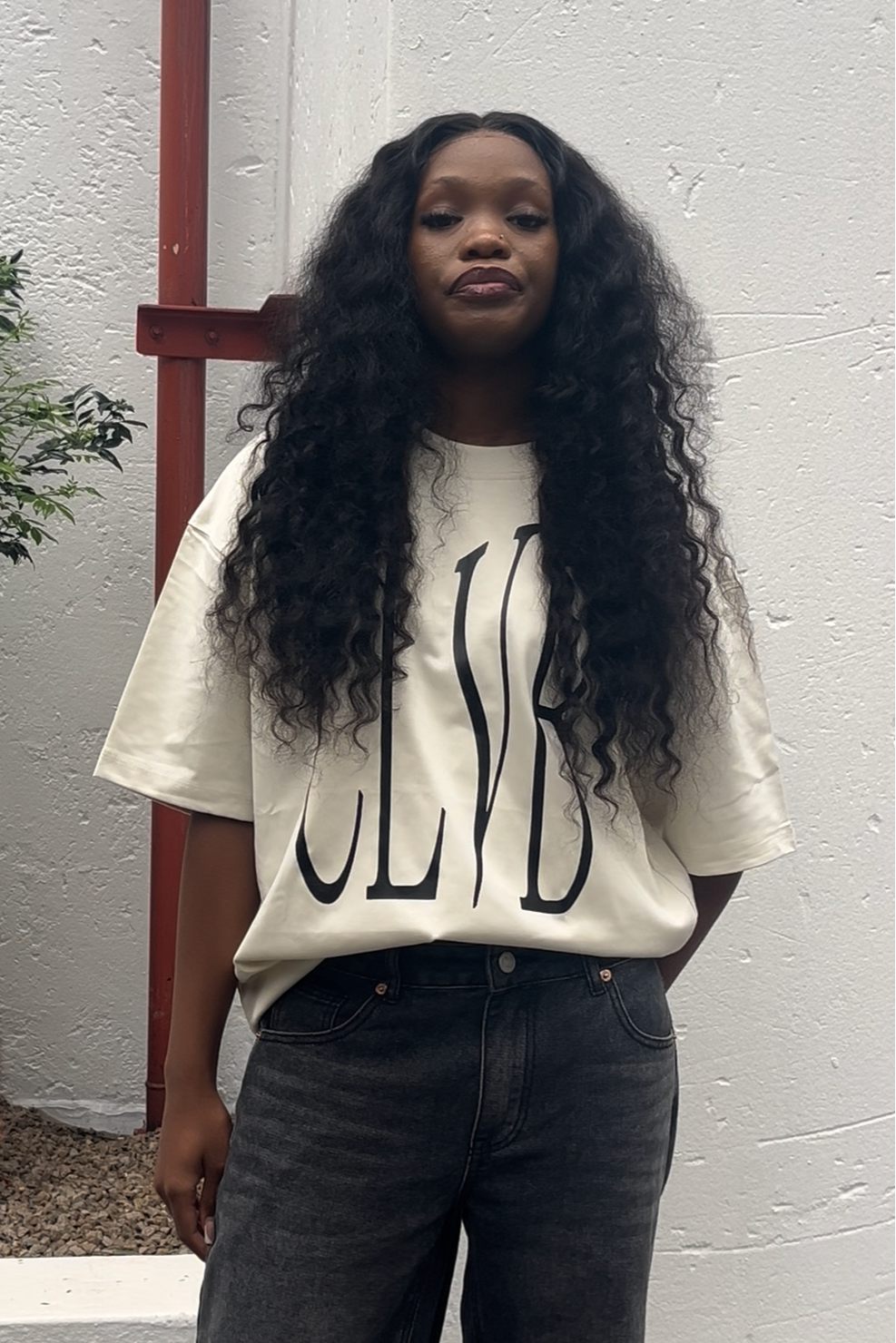 CLVB OVERSIZE T-SHIRT CREAM WHITE