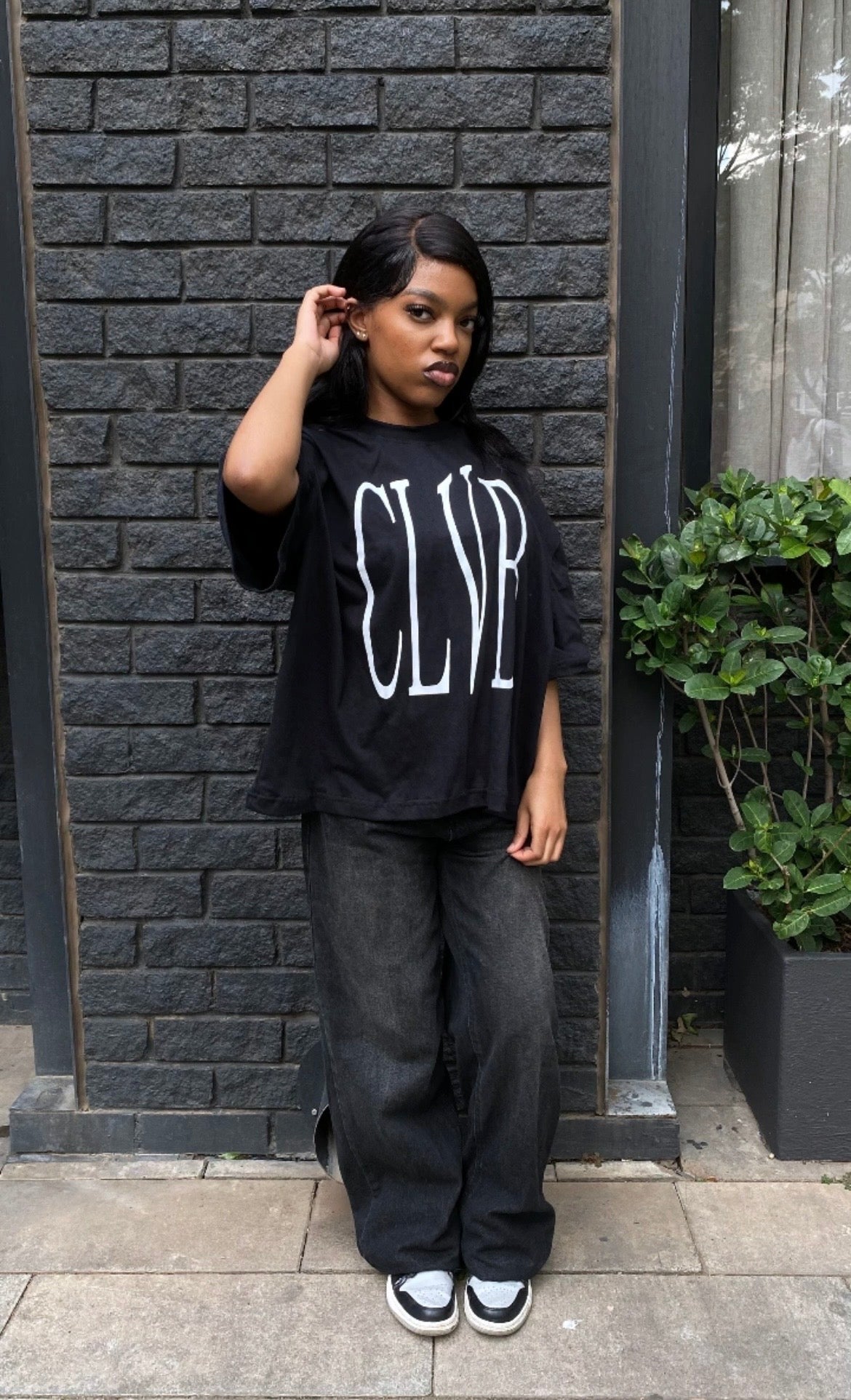 CLVB OVERSIZE T-SHIRT BLACK & WHITE